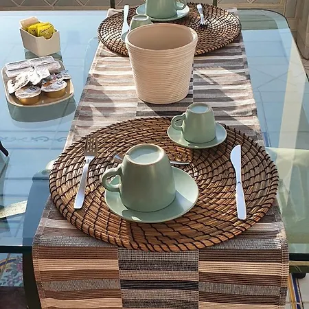 לינה וארוחת בוקר La Finestra Sul Mare 4*