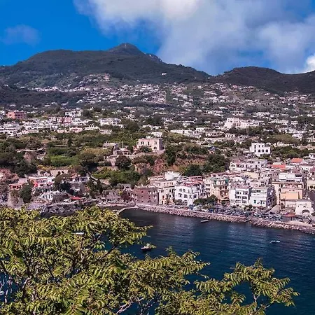 לינה וארוחת בוקר La Finestra Sul Mare איסקיה