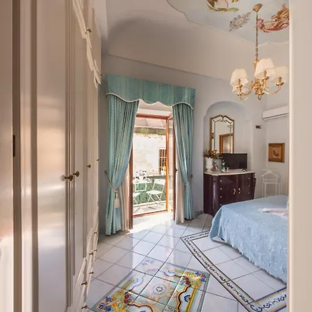 La Finestra Sul Mare 4*