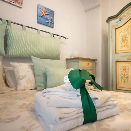 La Finestra Sul Mare לינה וארוחת בוקר איסקיה