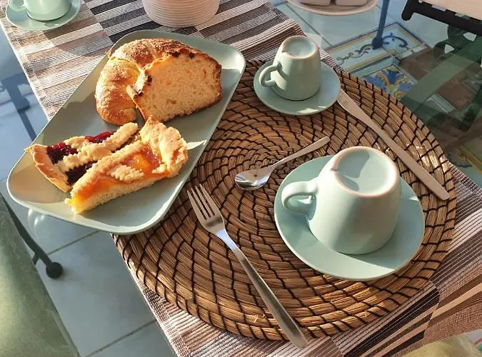 住宿加早餐酒店 La Finestra Sul Mare