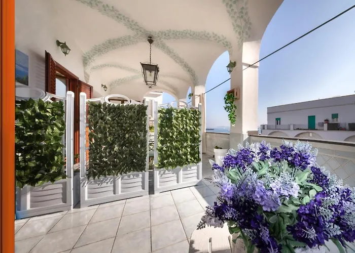 住宿加早餐酒店 La Finestra Sul Mare 4*