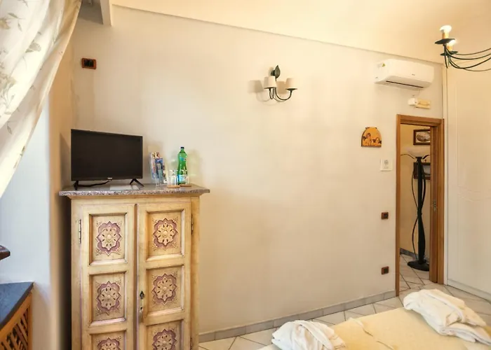 La Finestra Sul Mare 住宿加早餐酒店