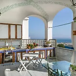 La Finestra Sul Mare 4*