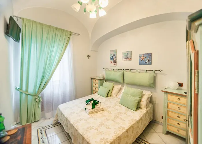 La Finestra Sul Mare 4*